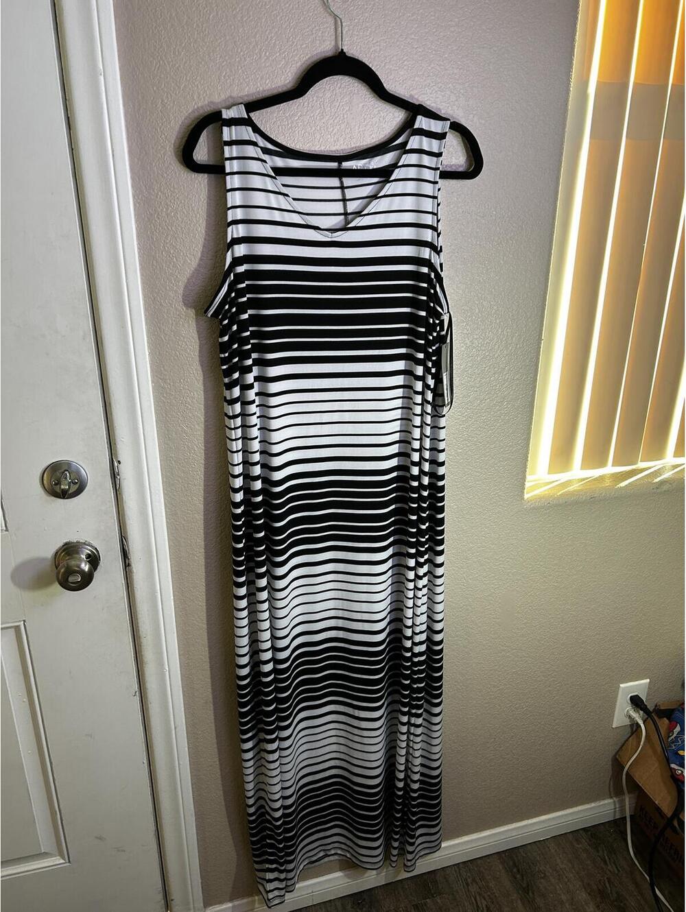 APT. 9 Black and White Striped Sleeveless Maxi Dress XL